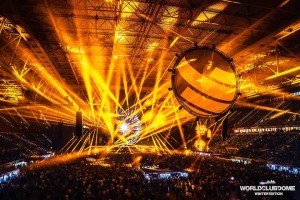 world-club-dome-winter-edition-stage-lights